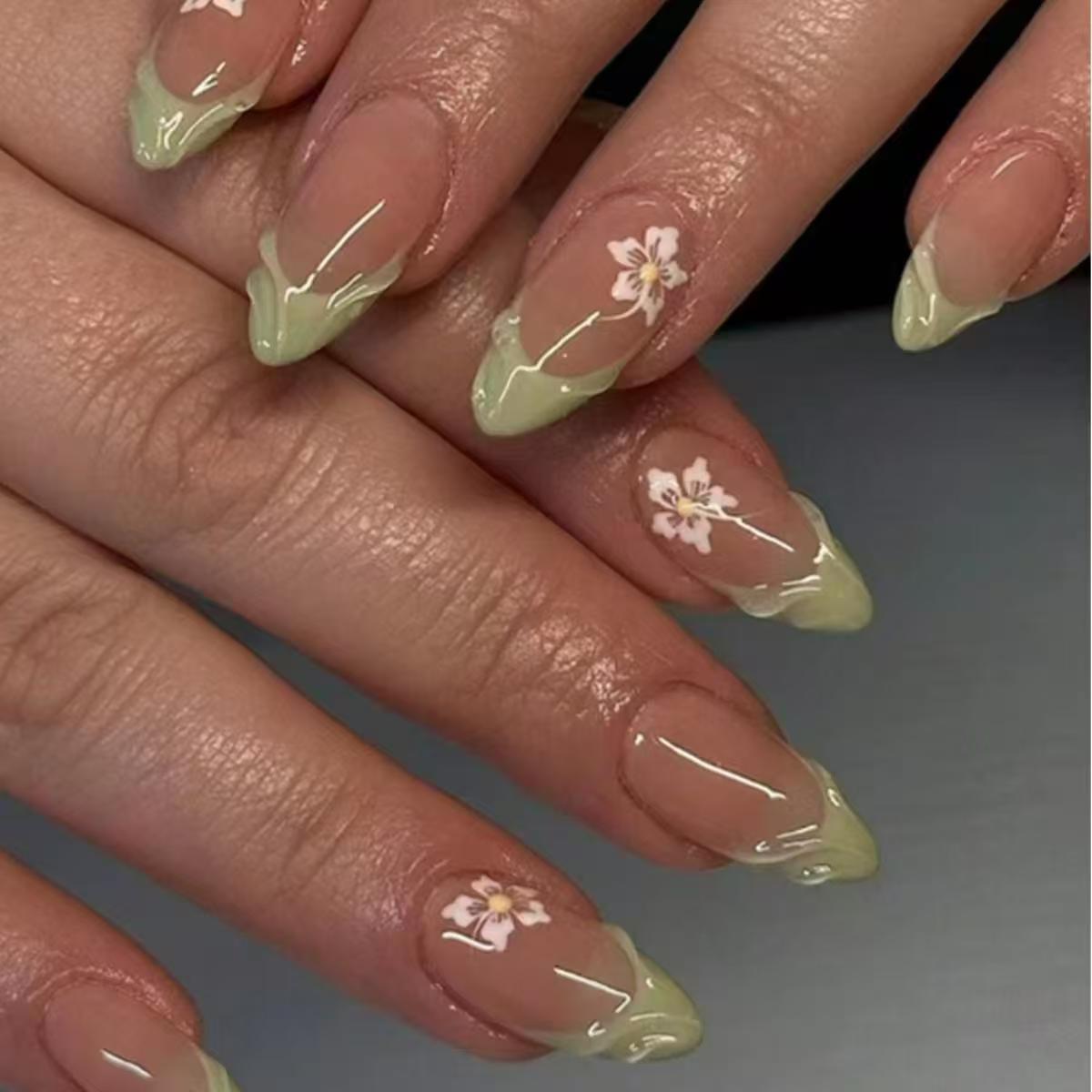 24 ชิ้นเรียบง่ายสีเขียวฝรั่งเศ - Nail Art Aesthetic บทวิจารณ์และราคา