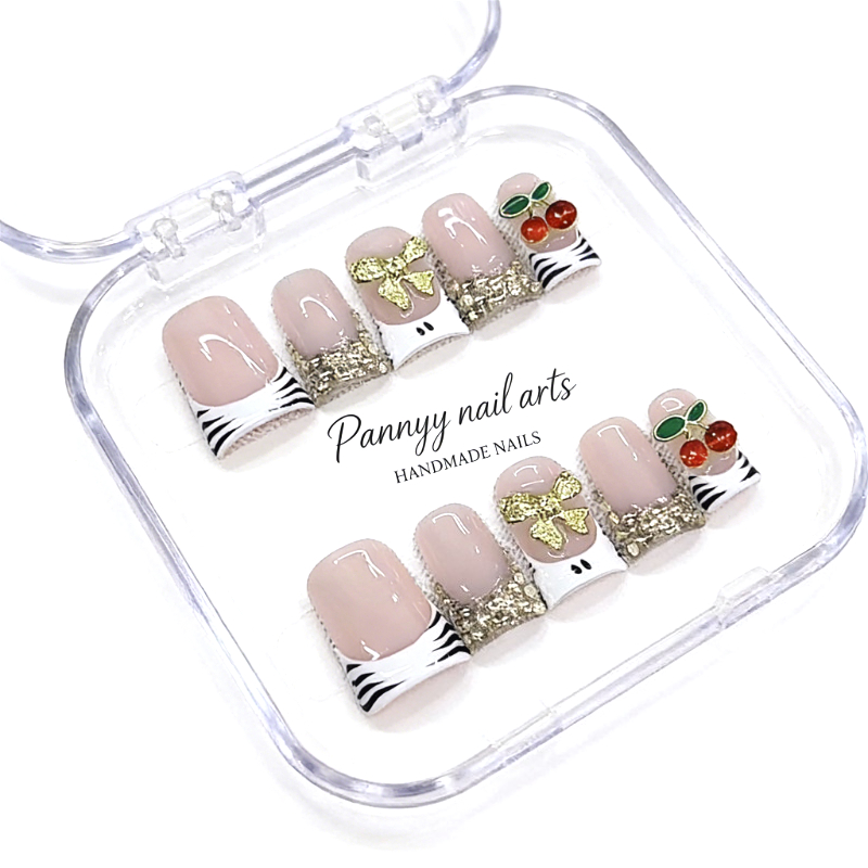 เล็บปลอม Duck Tip 10 ชิ้น ทำมื - Nail Art Zebra บทวิจารณ์และราคา
