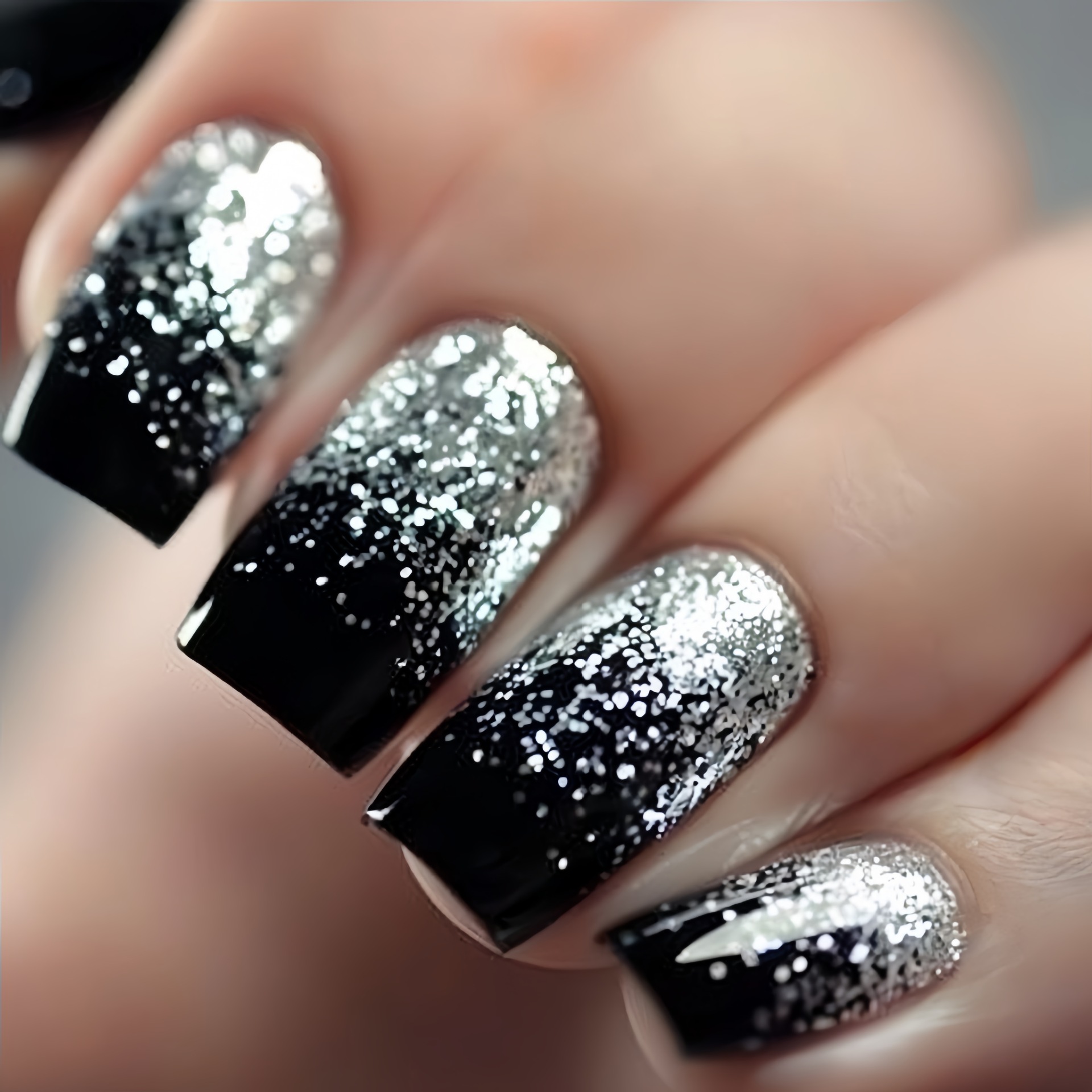 เล็บปลอมแบบสั้น-กลาง สีไล่ระดั - Nail Art Aesthetic บทวิจารณ์และราคา